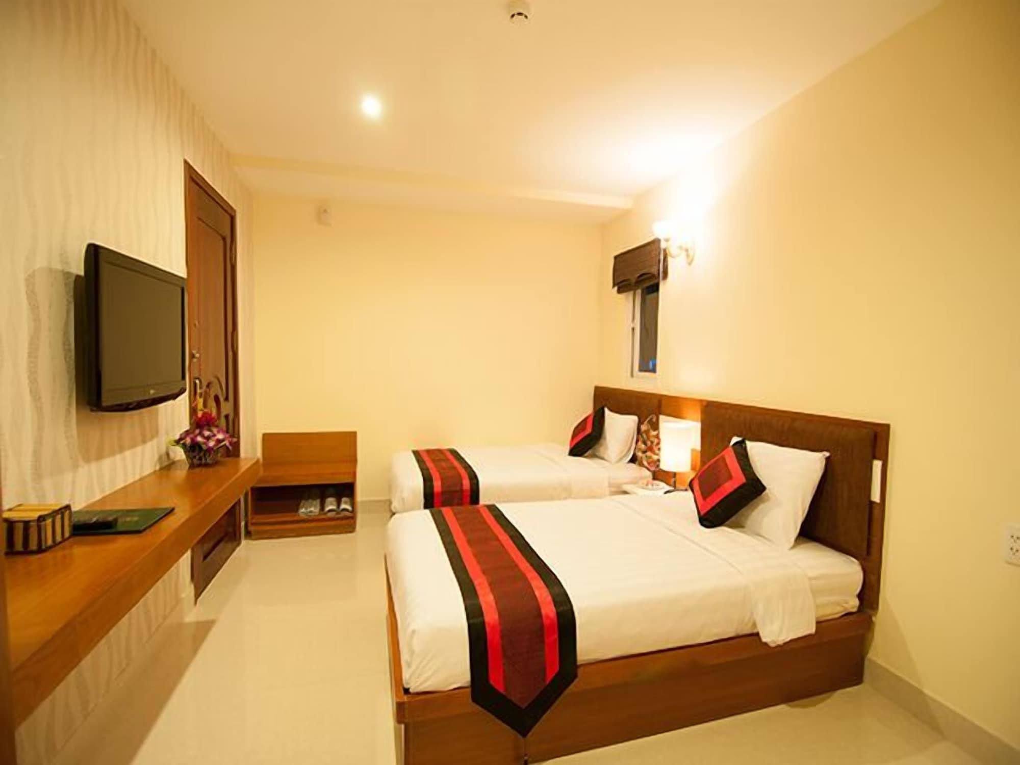 Valentine Hotel Saigon - Bui Vien Street Хошимин Екстериор снимка