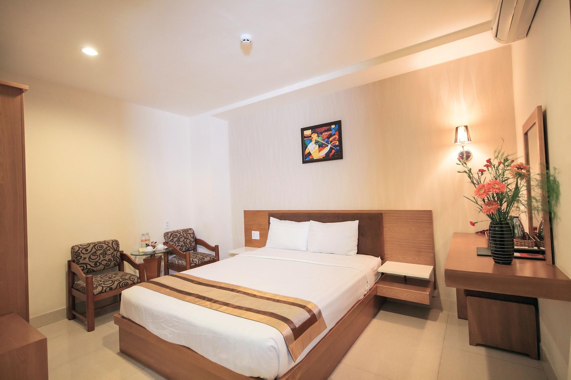 Valentine Hotel Saigon - Bui Vien Street Хошимин Екстериор снимка