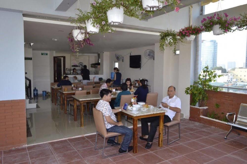 Valentine Hotel Saigon - Bui Vien Street Хошимин Екстериор снимка