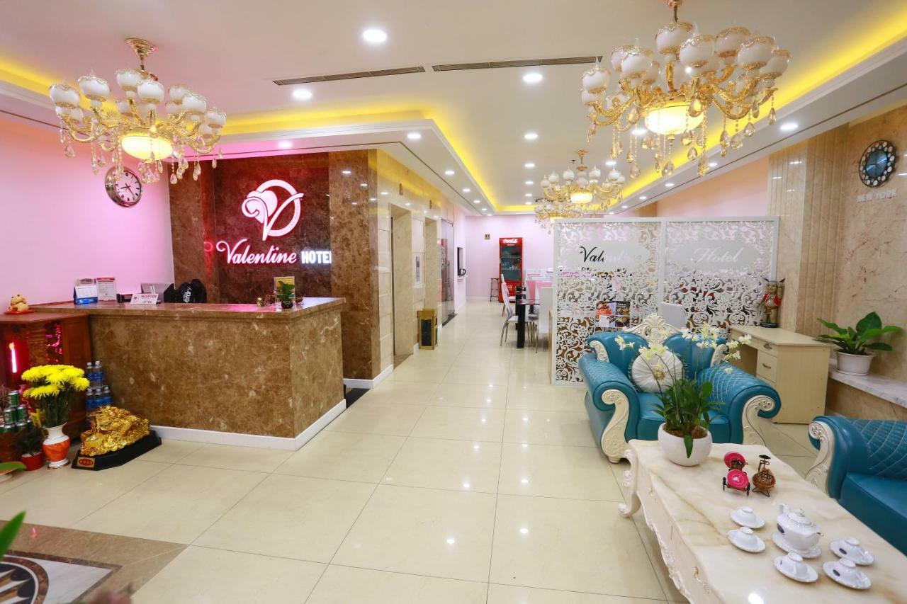 Valentine Hotel Saigon - Bui Vien Street Хошимин Екстериор снимка